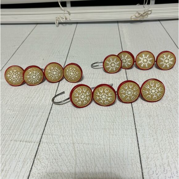 Red and Tan Snowflake Shower Curtain Hooks Set of 12 - Picture 9 of 9